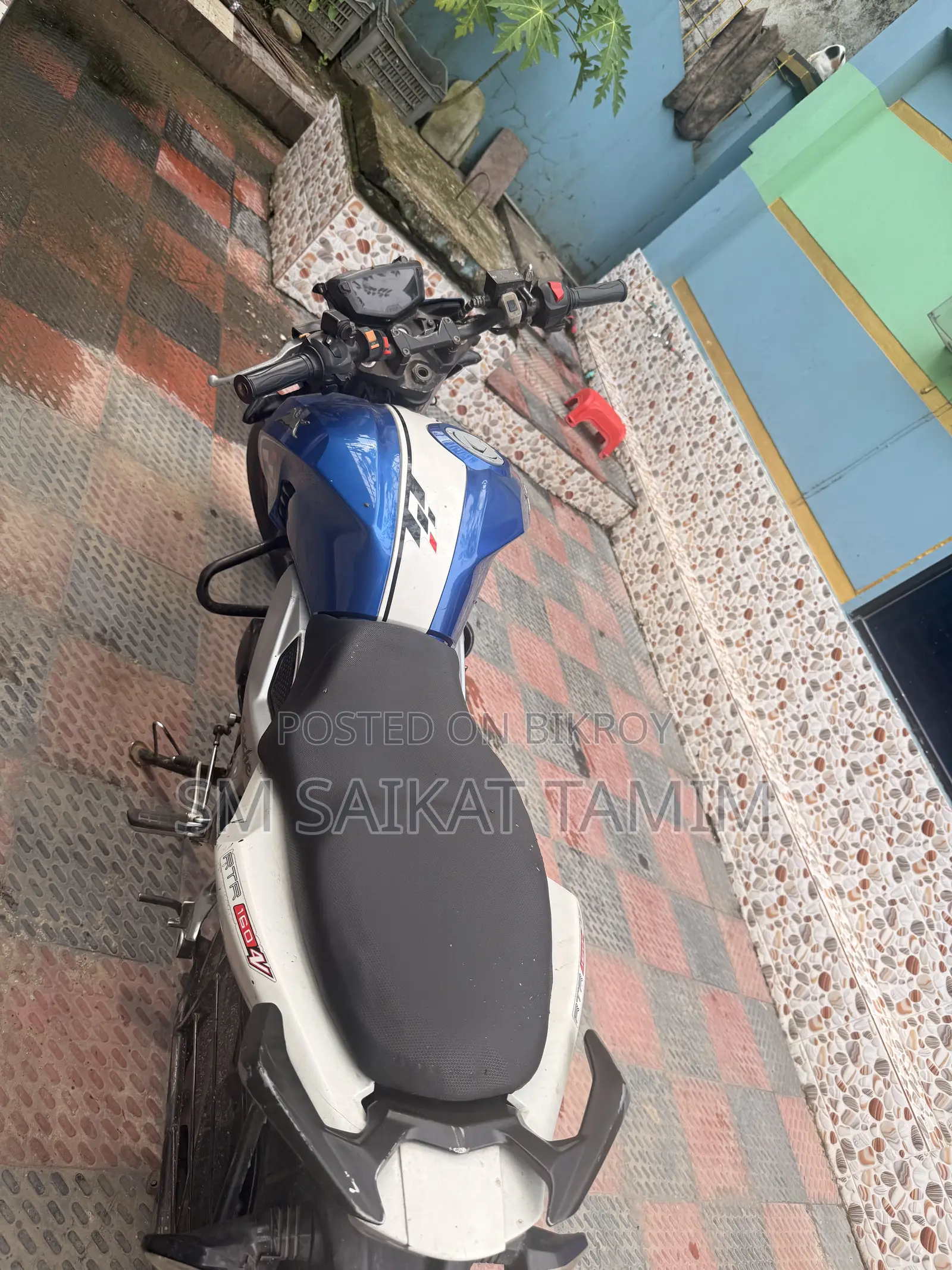 TVS Apache RTR 160 4V 2020 Blue