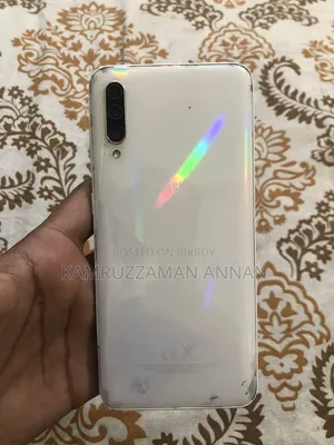 স্যামসাং গ্যালাক্সি এ৩০এস ৬৪ জিবি সাদা