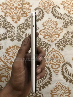 স্যামসাং গ্যালাক্সি এ৩০এস ৬৪ জিবি সাদা