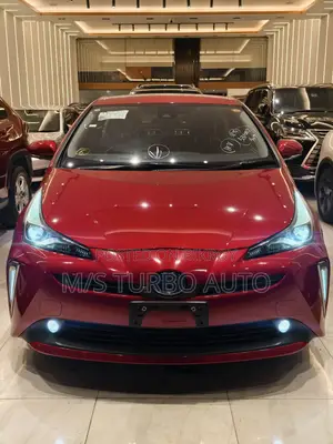 Toyota Prius 2022 Red