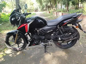 TVS Apache RTR 160 2V 2022 Black