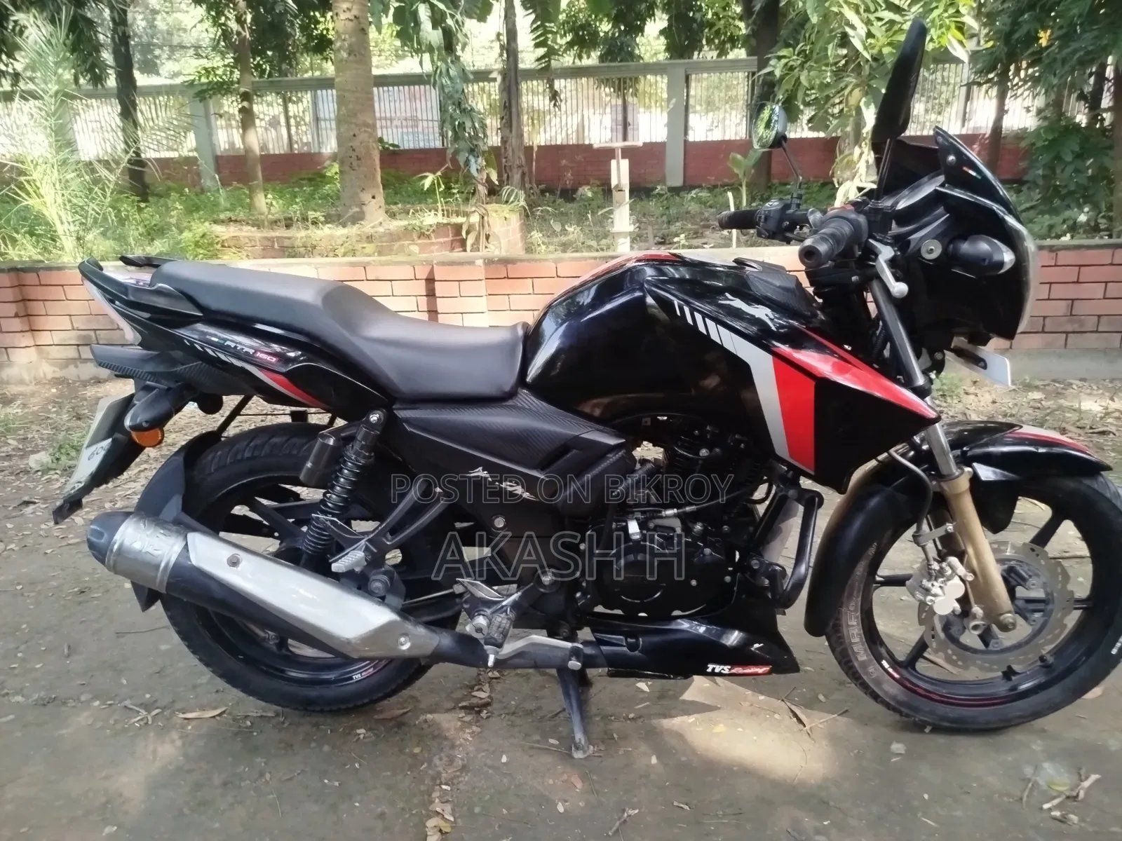 TVS Apache RTR 160 2V 2022 Black