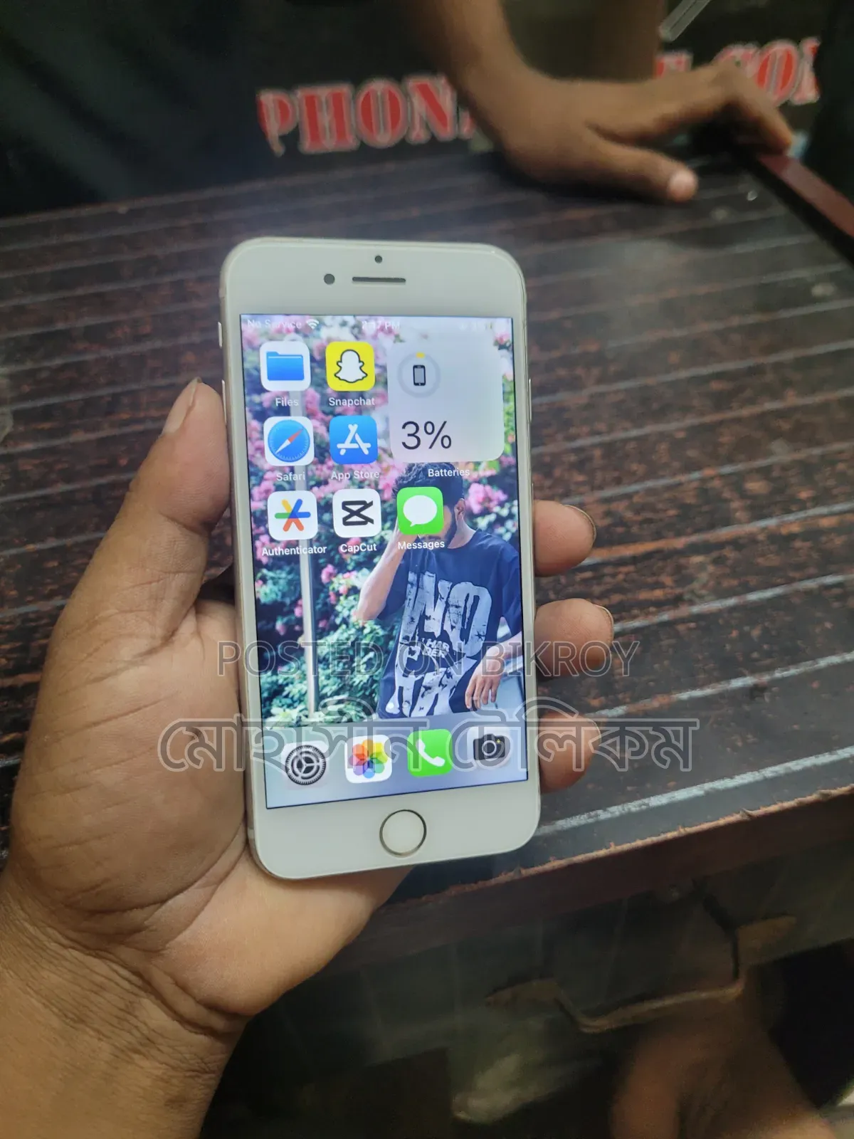 Apple iPhone 8 64 GB White