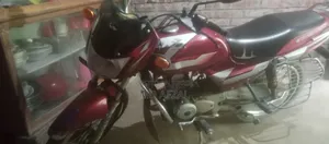 Bajaj CT 100 2009 Red