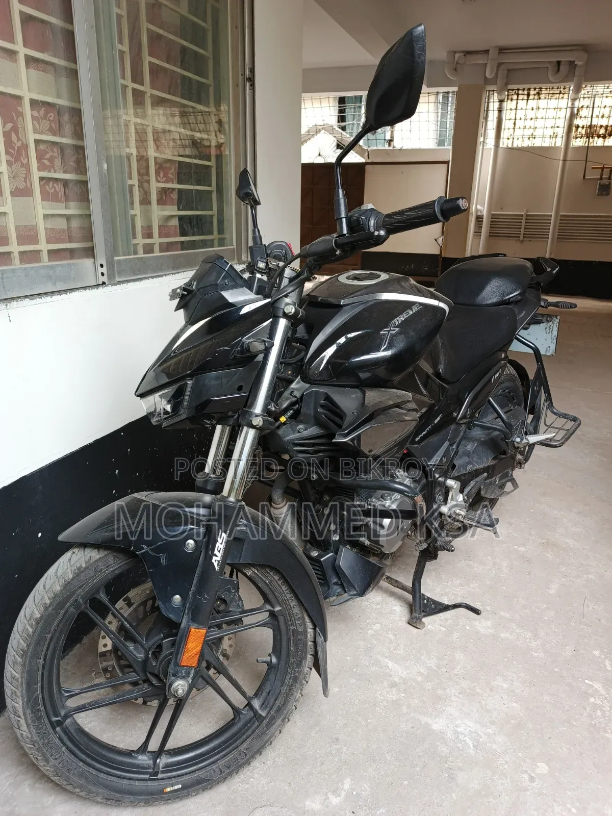 হিরো এক্সট্রিম ১২৫আর ২০২৫ ব্ল্যাক