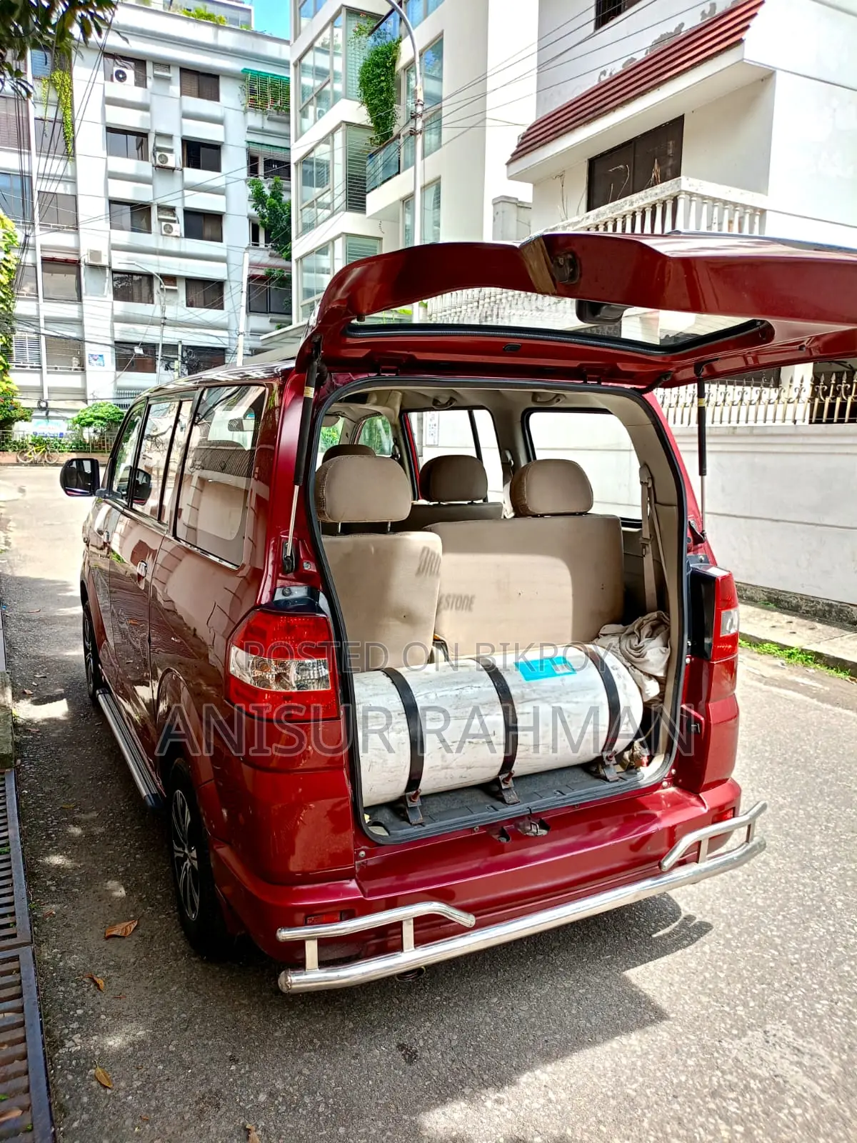 সুজুকি এপিভি ২০০৮ মেরুন