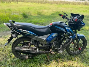 টিভিএস স্ট্রাইকার ১২৫ ২০২০ নীল