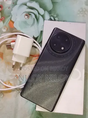 টেকনো ক্যামন ৩০এস ২৫৬ জিবি ব্ল্যাক