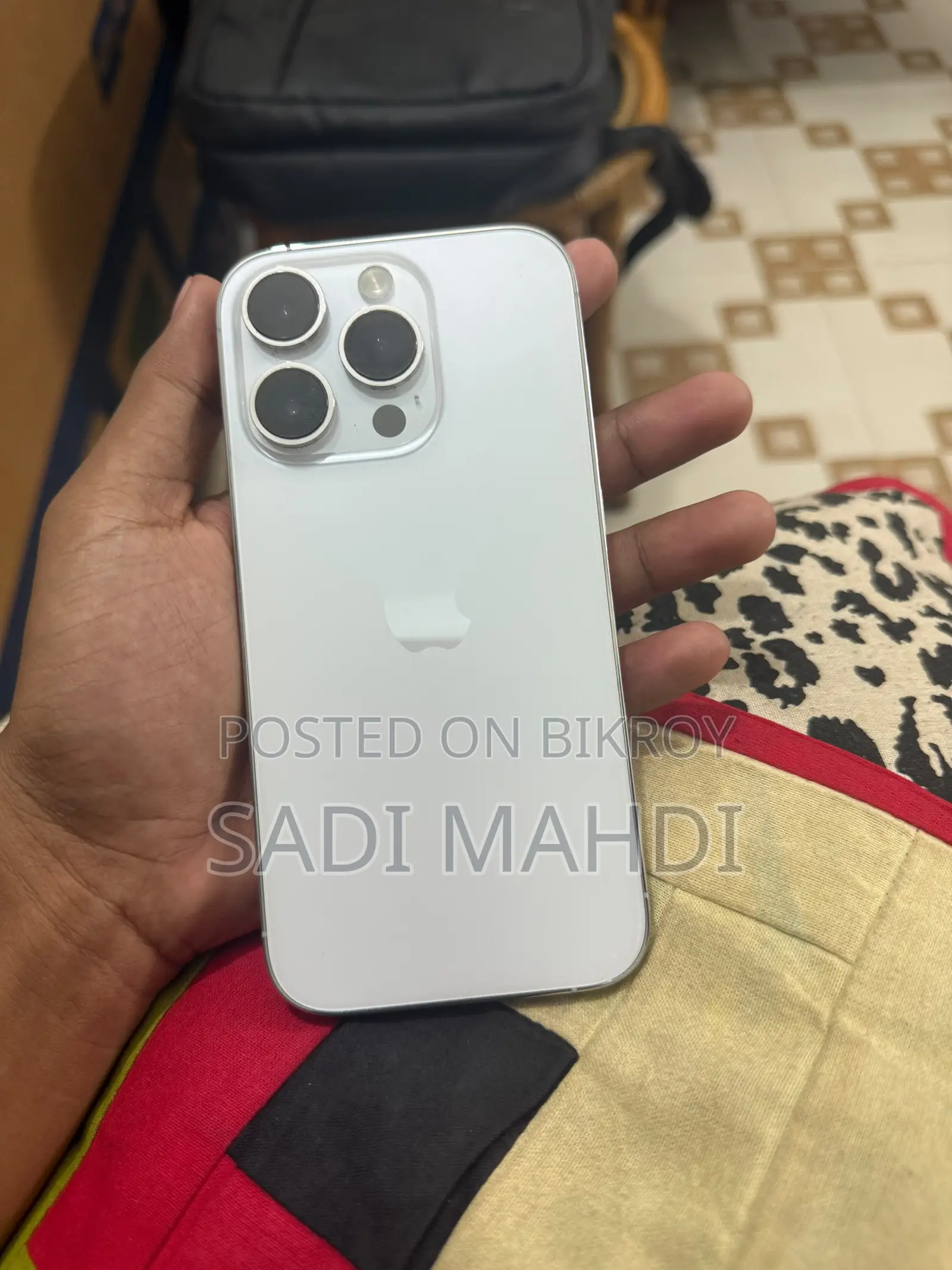 অ্যাপল আইফোন ১৪ প্রো ২৫৬ জিবি সাদা