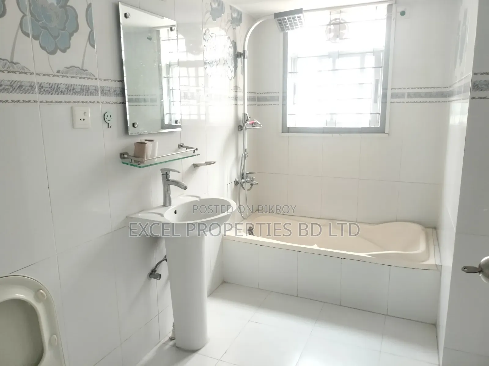4 Bedroom Apartment in Gulshan for sale
