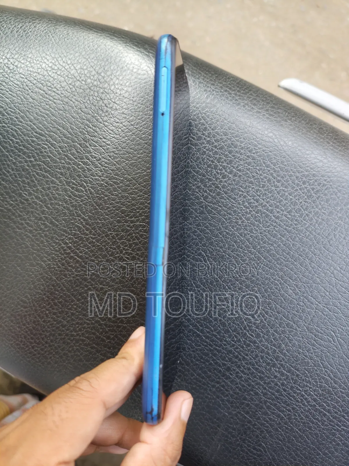 Realme 64 GB Blue