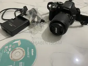 Nikon D5200 Camera With 18-55 Mm Zoom Lens