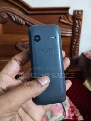 অ্যালকাটেল গ্রে