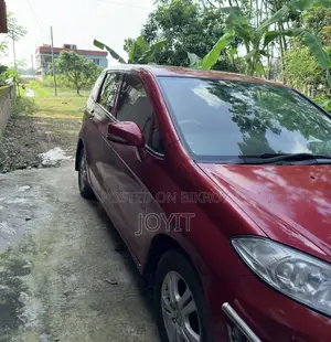 Honda Shuttle 3.0 Two-Wheel Drive 2001 Red