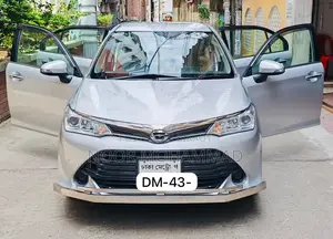 Toyota Axio 1.5 Hybrid G Two-Wheel Drive 2016 Silver