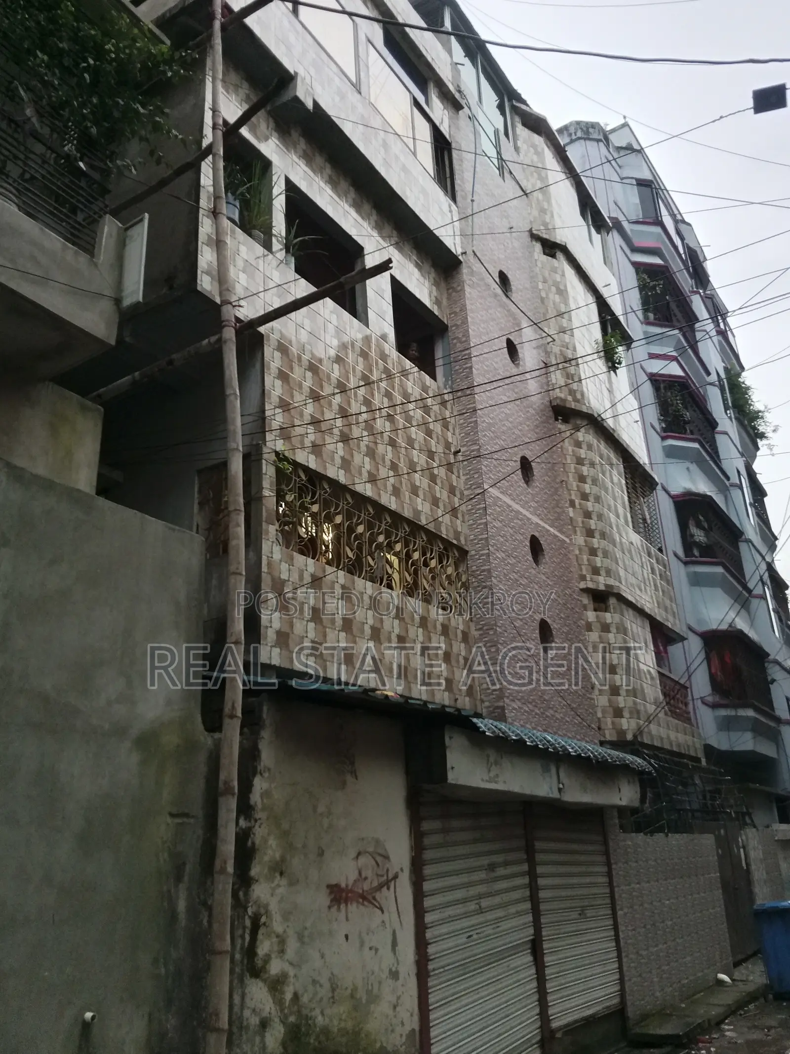 কর্নেলহাটে ১০ বেডরুমের বাড়ি বিক্রয়