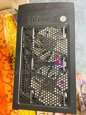 Desktop Computer MSI model 8GB AMD Ryzen 5 SSD 256GB