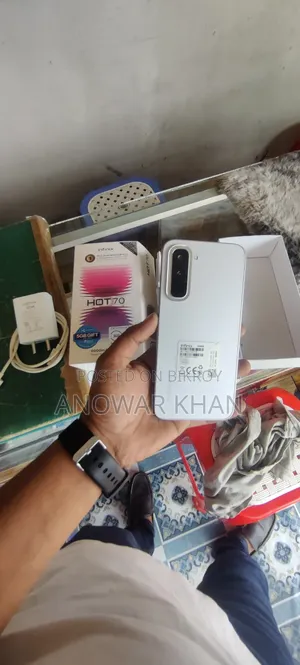 ইনফিনিক্স ১২৮ জিবি হোয়াইট