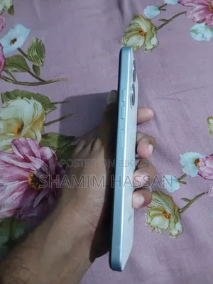 Tecno Spark Go 2 64 GB White