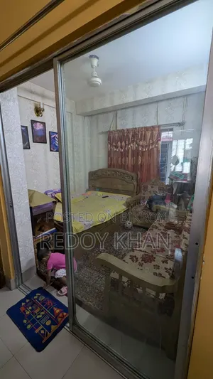 Furnished 3-bedroom Apartment in Badda for sale