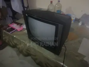 Walton Box TV (18 Inch)
