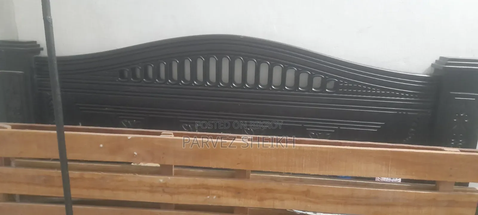 একটি ভালো মনের খাট বিক্রি হবে