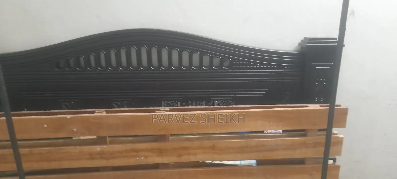 একটি ভালো মনের খাট বিক্রি হবে