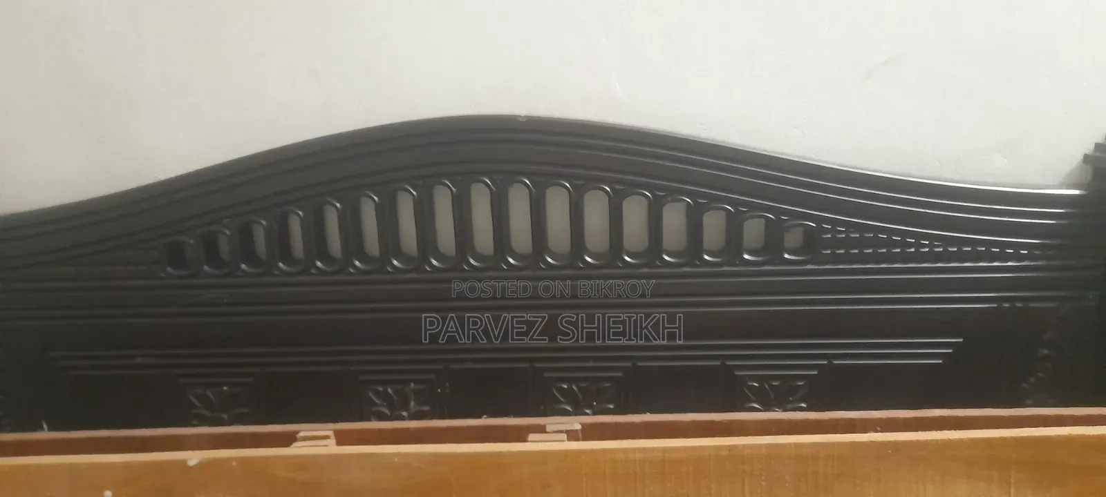 একটি ভালো মনের খাট বিক্রি হবে
