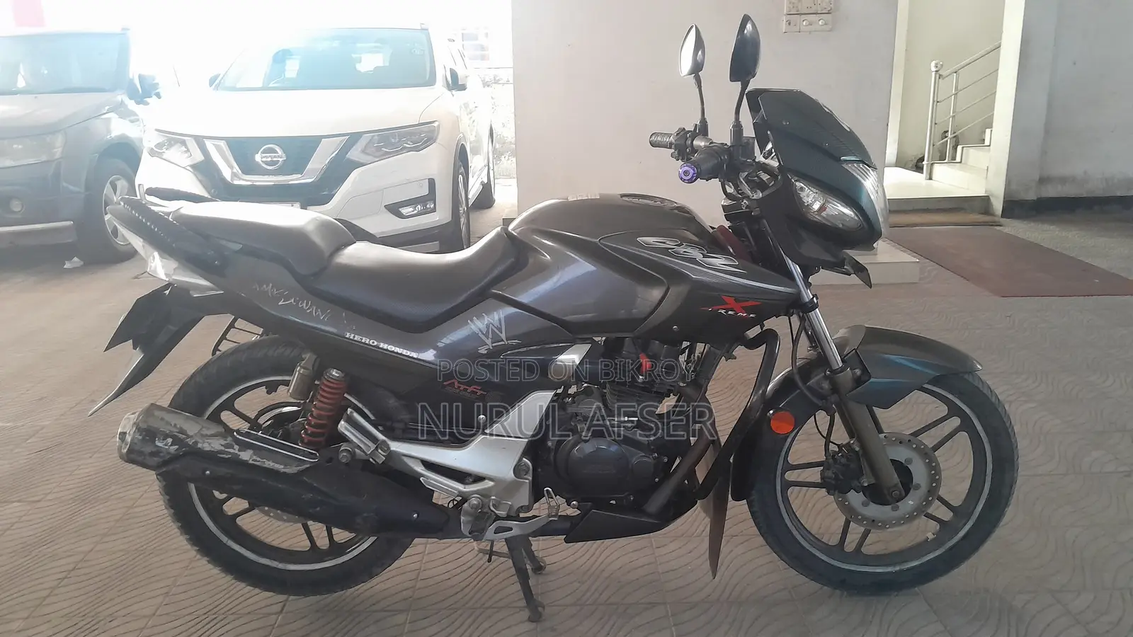 Hero 2013 Gray