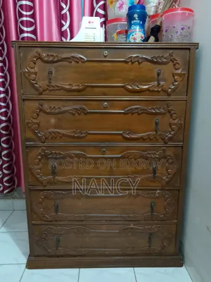 কাঠের ওয়ার্ডরোব বিক্রি হবে