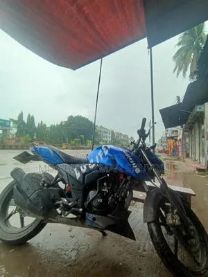 TVS Apache RTR 160 4V 2024 Blue