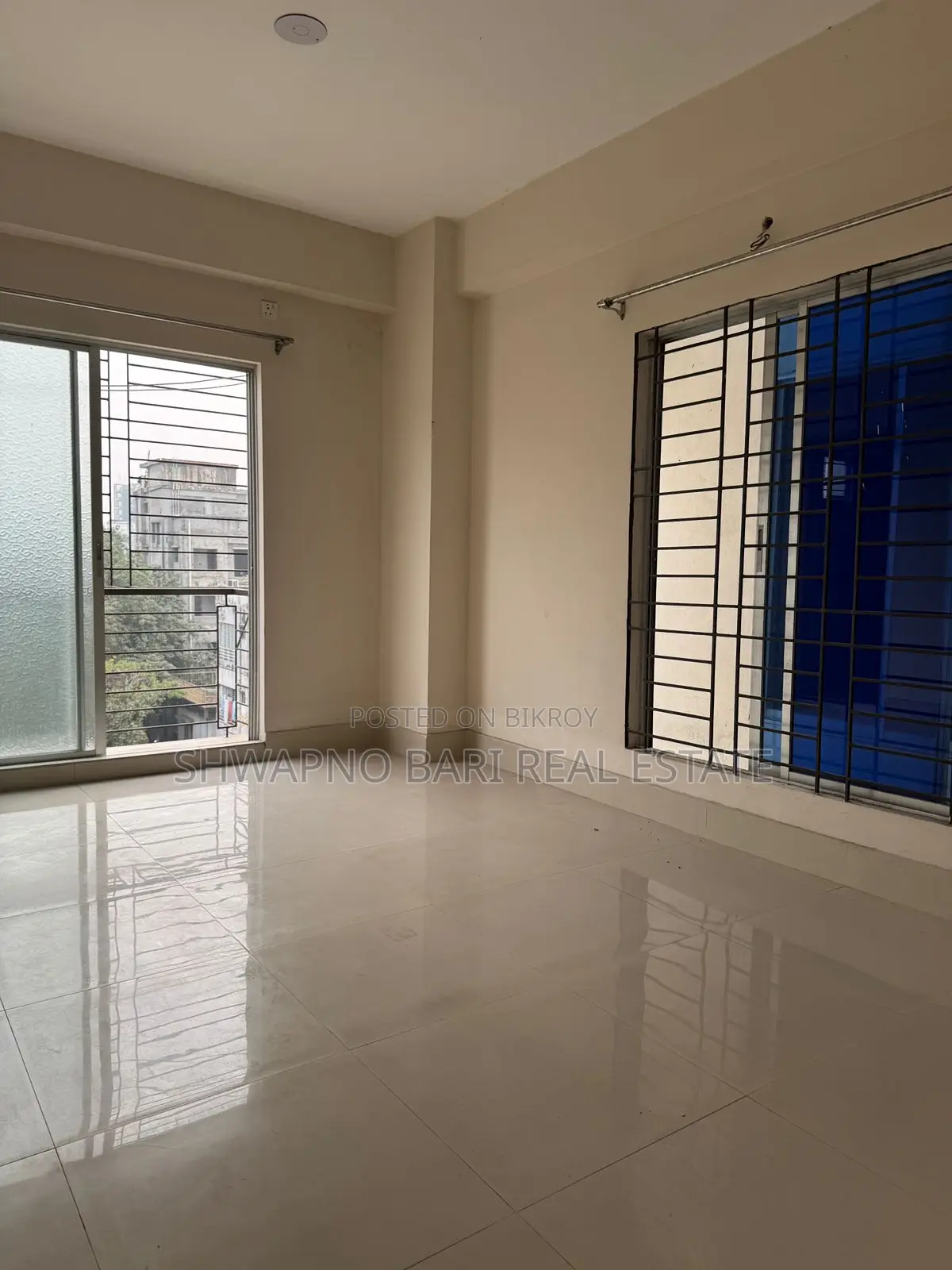 Furnished 3-Bedroom Apartment in Shwapnobari Real, Dhanmondi for sale