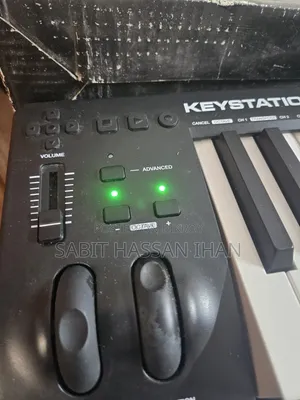 M-Audio Keystation 61 MK3 (With Box)
