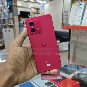 মোটর চলা মটো জি৮৪ ৫জি ২৫৬ জিবি রেড