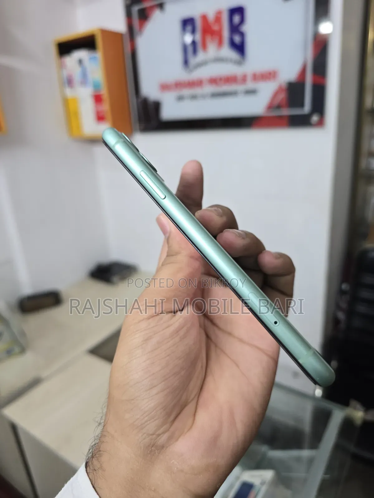Apple iPhone 11 64 GB
