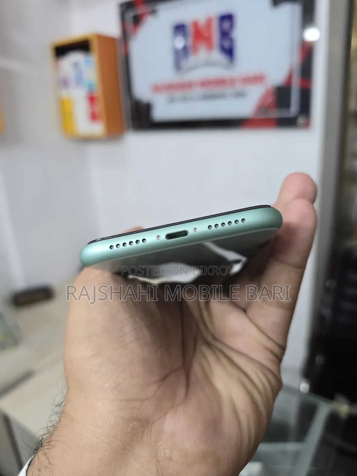 Apple iPhone 11 64 GB