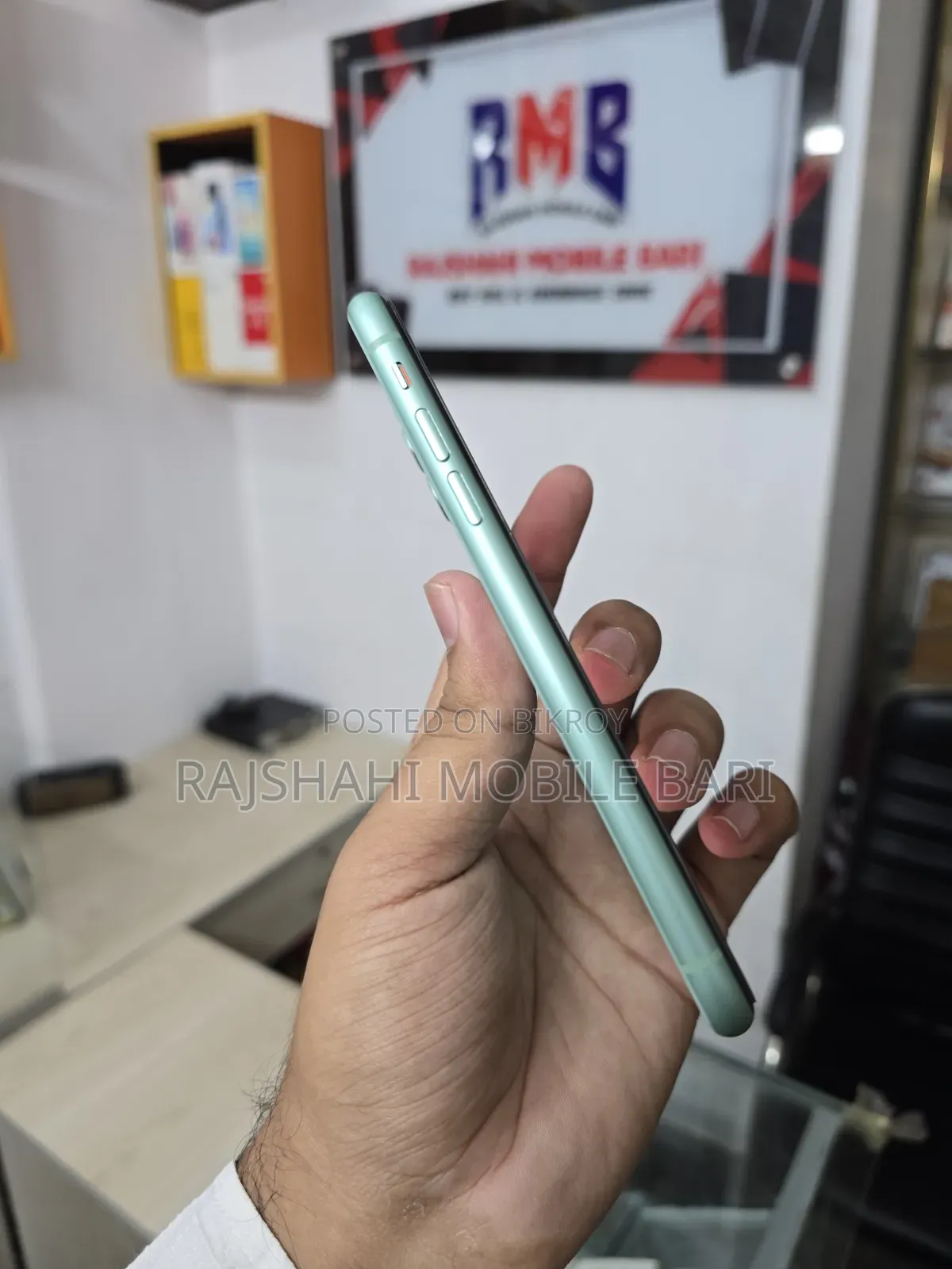 Apple iPhone 11 64 GB