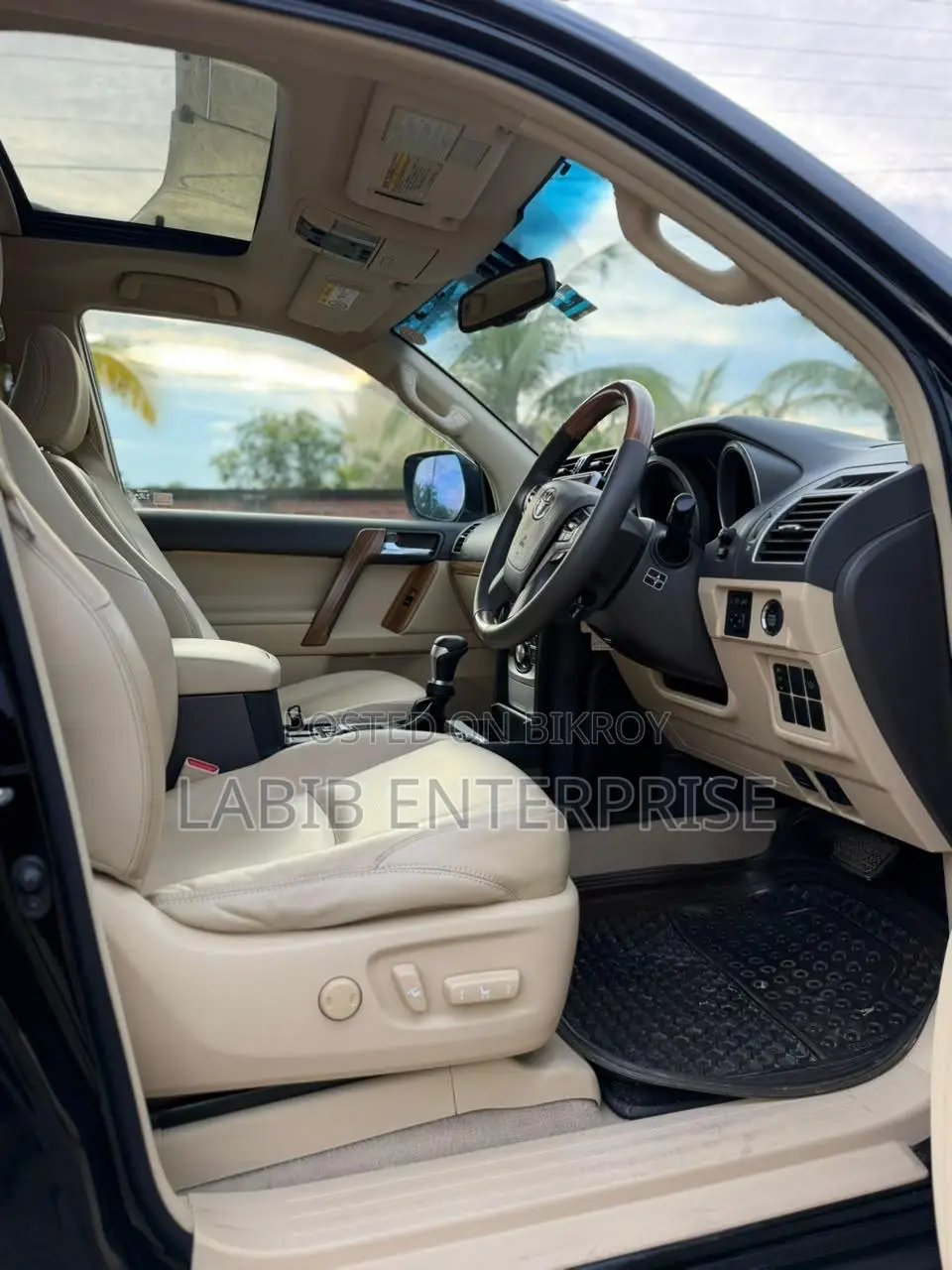Toyota Land Cruiser Prado 2015 Black