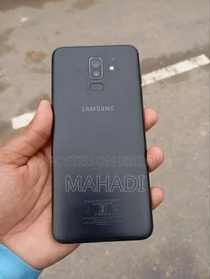 স্যামসাং গ্যালাক্সি জে৮ ৬৪ জিবি ব্ল্যাক