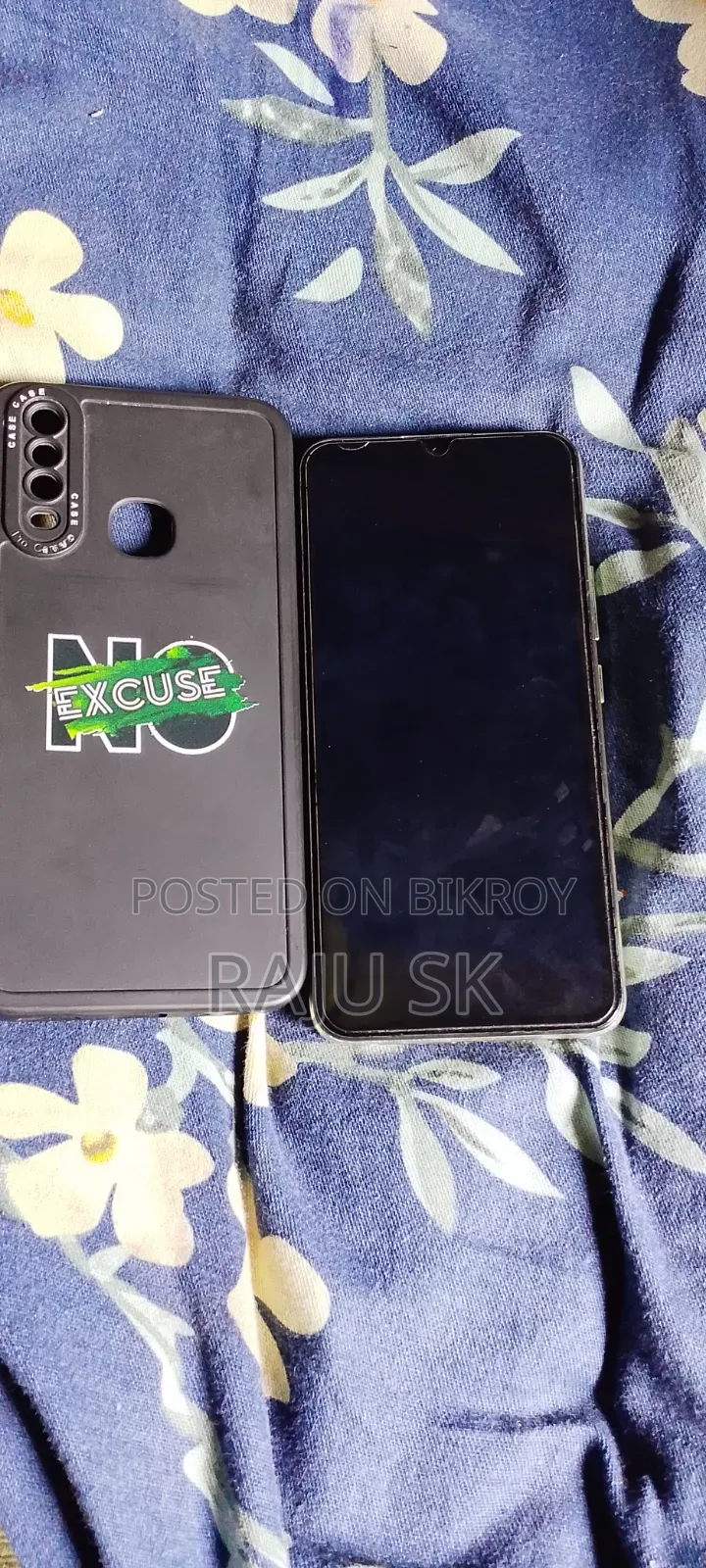 Vivo Y17 256 GB Blue