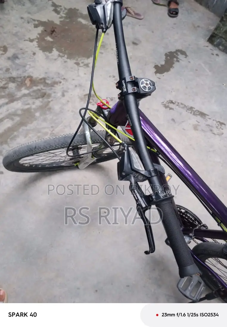 Selling Due to Personal Problem Exactly Fresh New