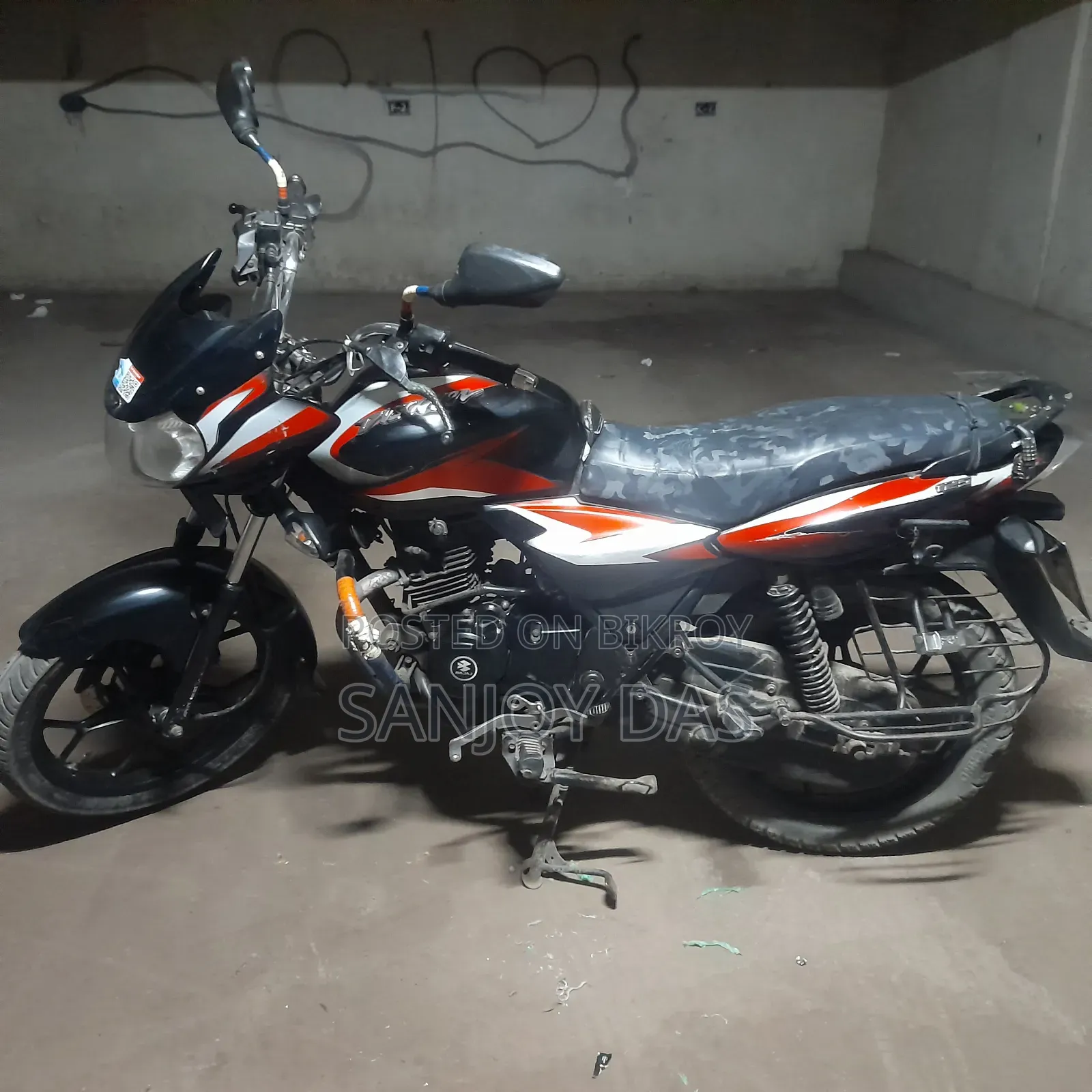Bajaj Discover 125 2022 Black