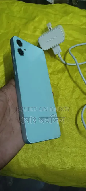 Samsung Galaxy M05 64 GB Blue