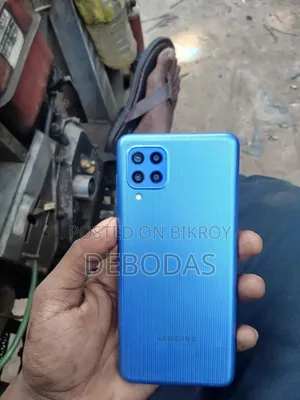 স্যামসাং গ্যালাক্সি এফ২২ ১২৮ জিবি নীল