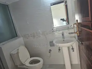 কাজলশাহ-এ ৩ বেডরুমের অ্যাপার্টমেন্ট ভাড়ا দেওয়া হবে