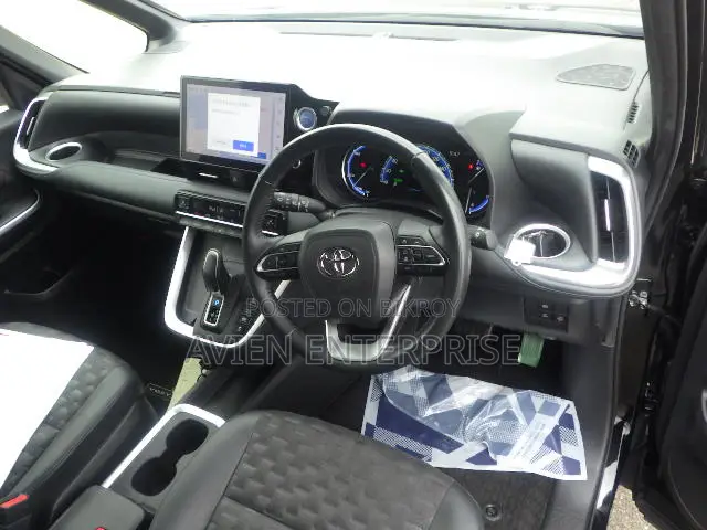 Toyota Voxy Hybrid S-Z 2-Wheel Drive 7-Seater 2022 Black