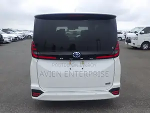 Toyota Noah 2023 Pearl
