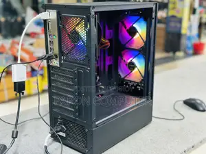 Desktop Computer 16GB AMD Ryzen 7 SSD 256GB