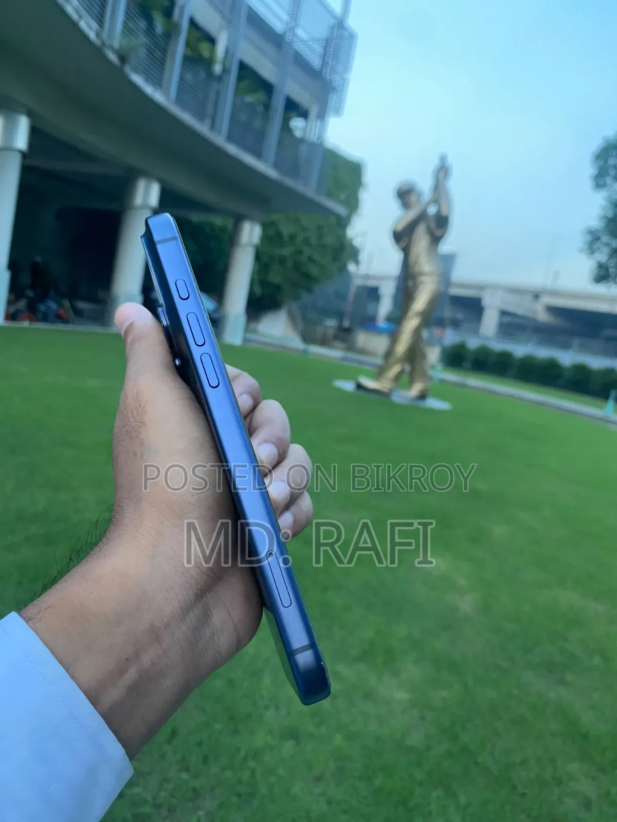 অ্যাপল আইফোন ১৭ প্রো ম্যাক্স ২৫৬ জিবি ব্লু
