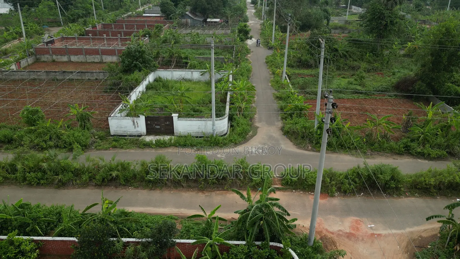 54 Feet Road 5 Katha 10 Chhatak Plot at Sector-20